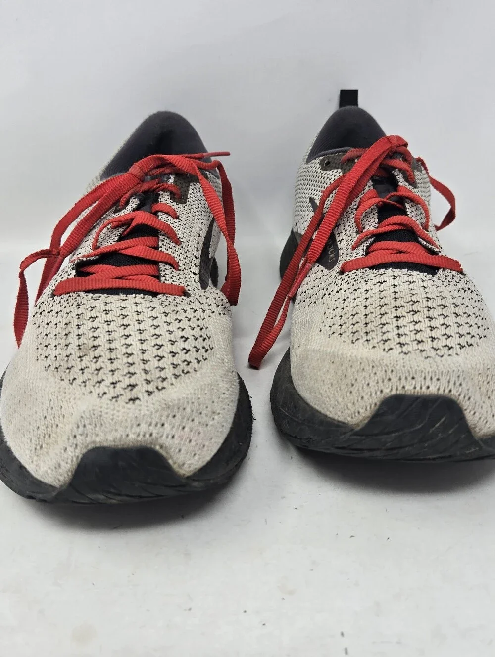 Brooks Revel Lightweight Cushioned Lace Up Slip on Running Sneakers Men's Size 9